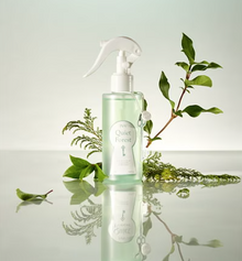 【公式】リリーフスプレー 150ml 消臭スプレー 衣類・布製品・寝具・カーテン・車内・空間用 静電気防止 天然由来消臭成分 ファブリックミスト 3種の香り