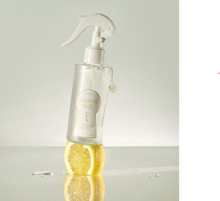 【公式】リリーフスプレー 150ml 消臭スプレー 衣類・布製品・寝具・カーテン・車内・空間用 静電気防止 天然由来消臭成分 ファブリックミスト 3種の香り
